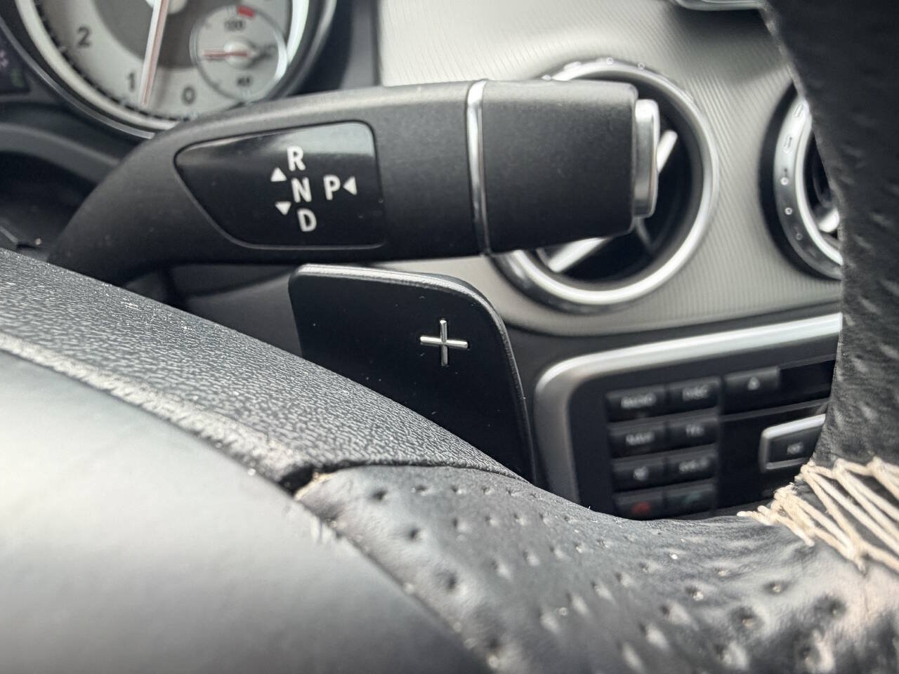Used 2015 Mercedes-Benz GLA 250 4MATIC image 9
