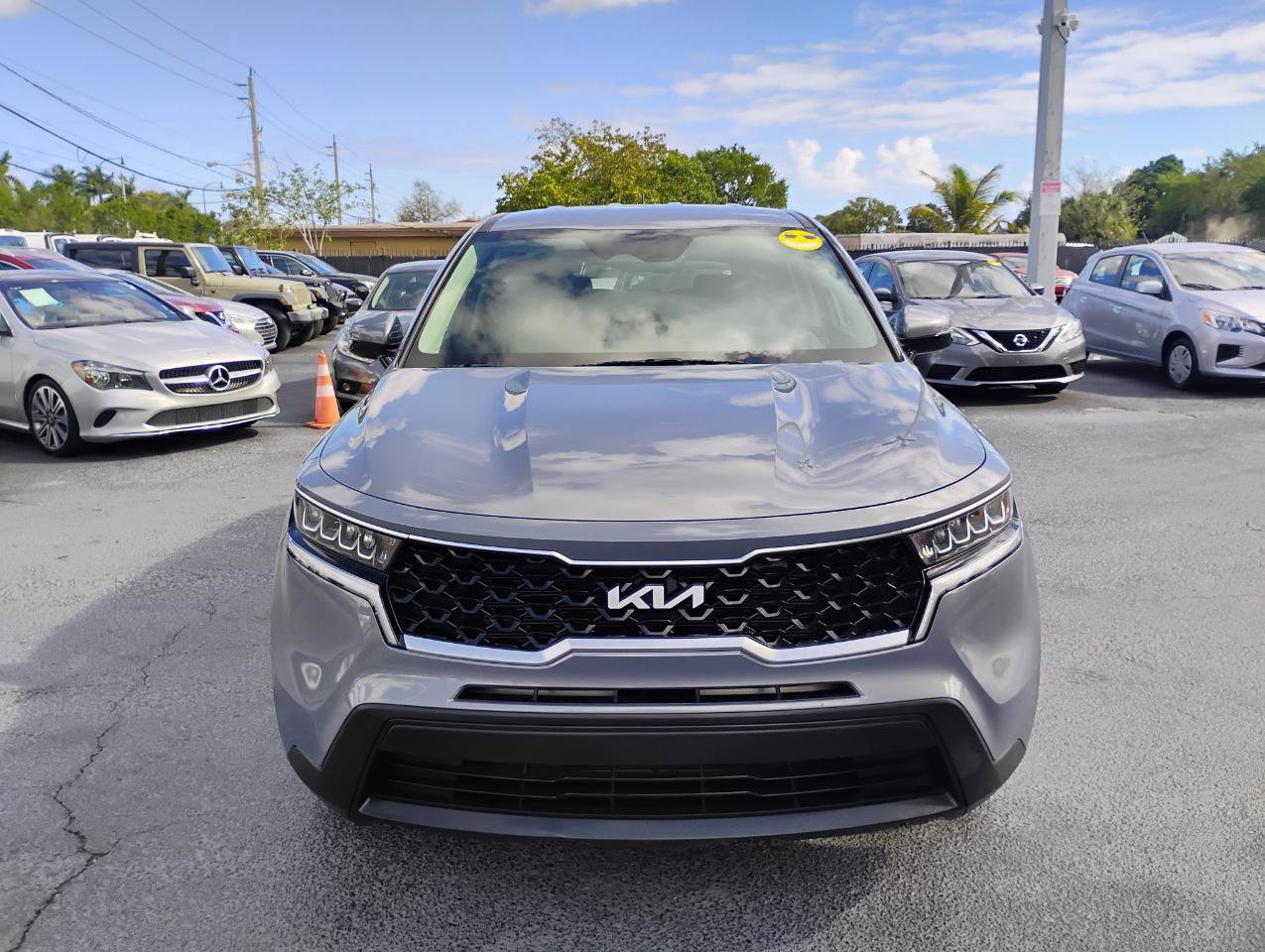 Used 2023 Kia Sorento LX FWD image 36