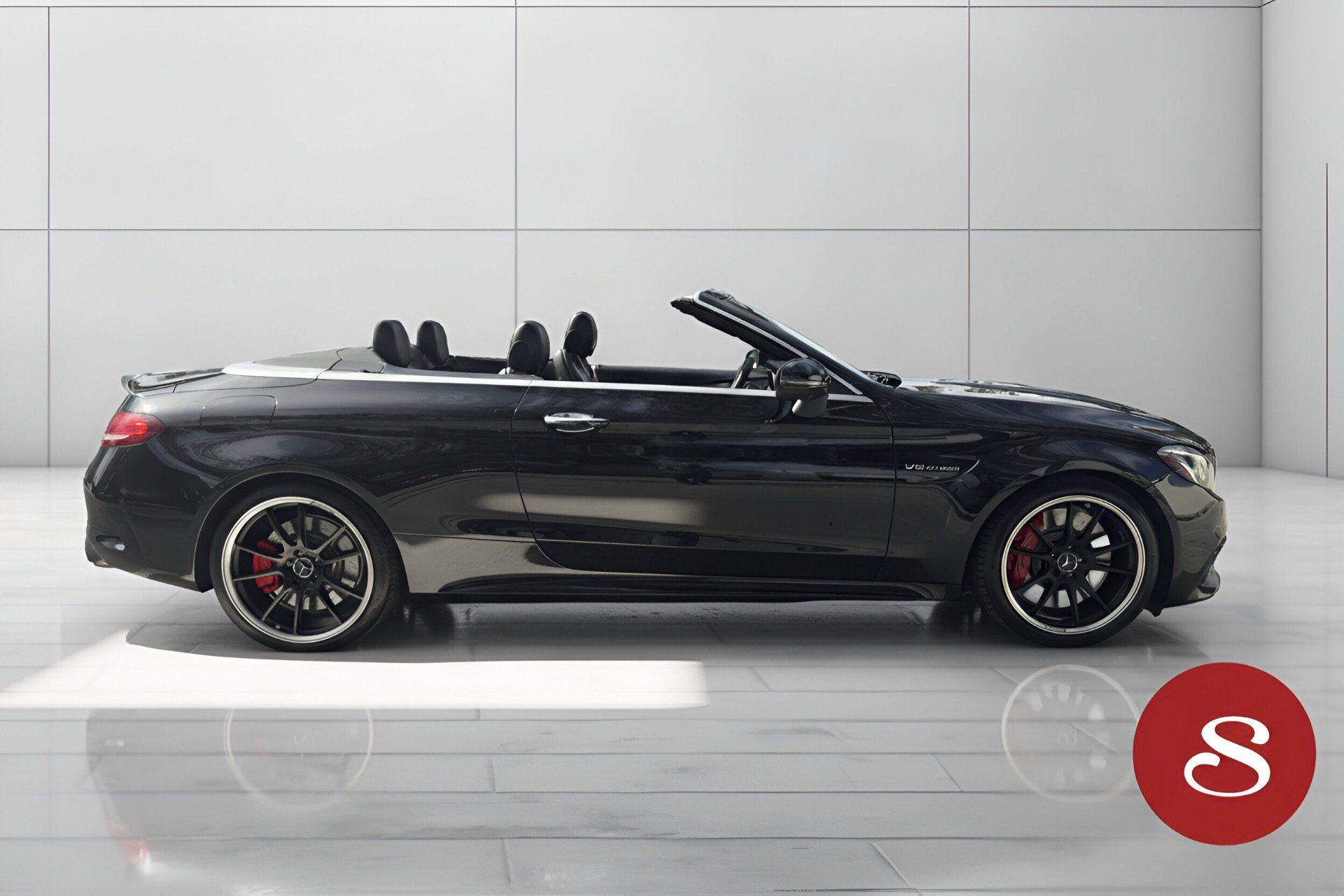 Used 2018 Mercedes-Benz C 63 AMG S w/ Multimedia Package image 9