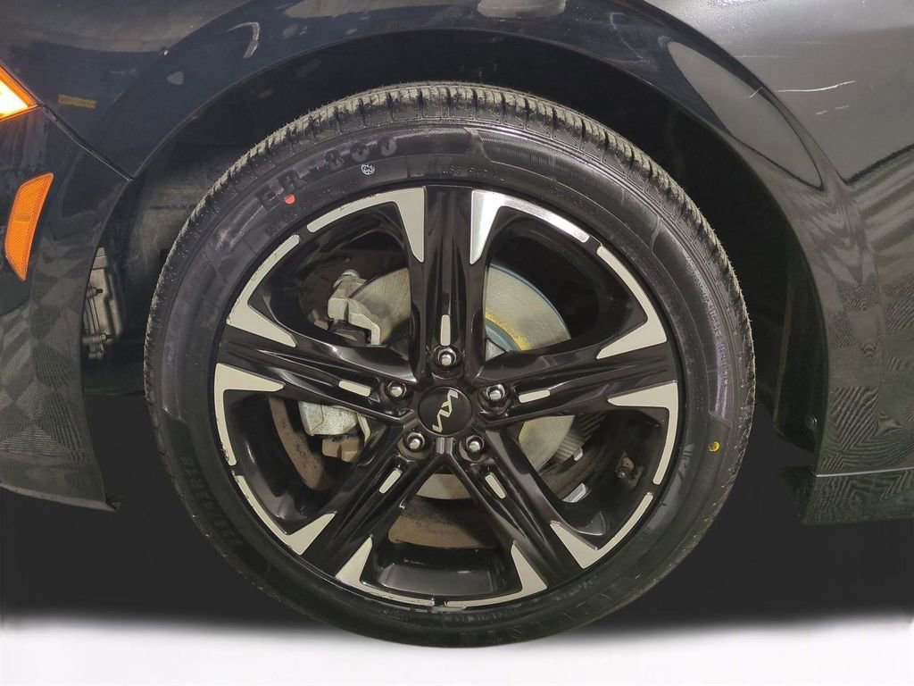 Used 2022 Kia K5 GT-Line image 11