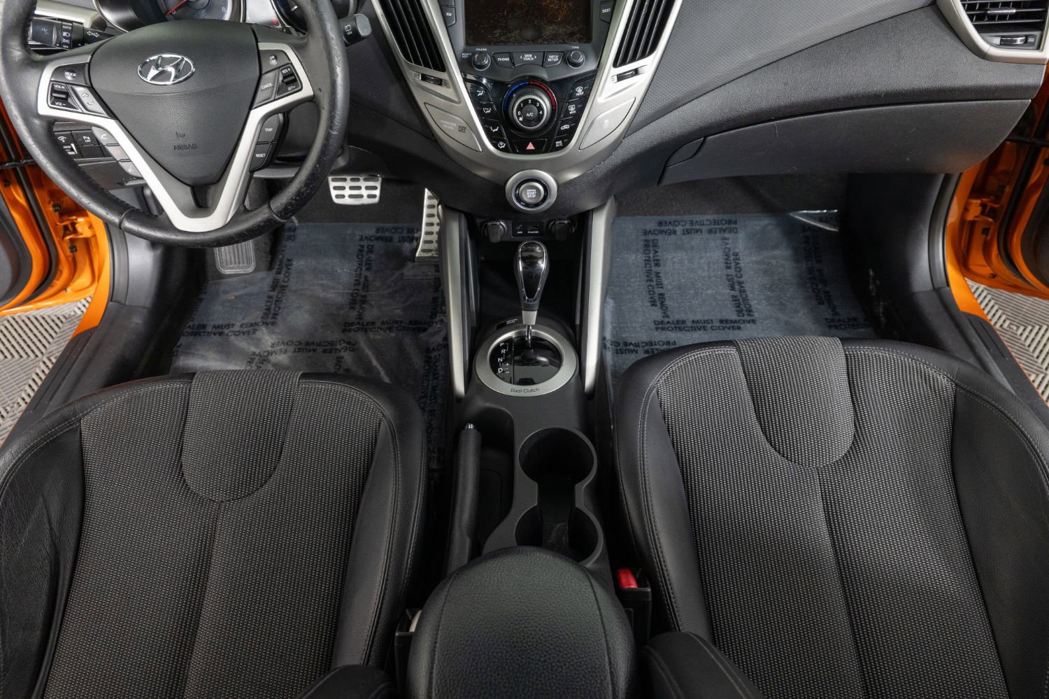 Used 2012 Hyundai Veloster w/ Style Pkg image 25