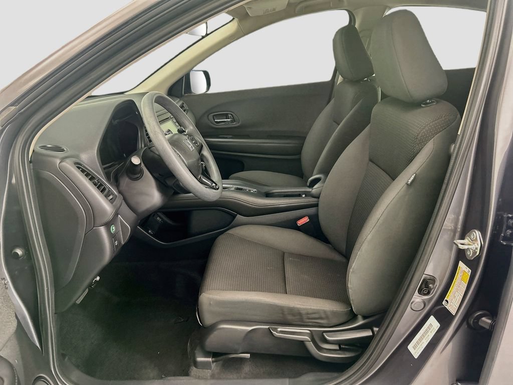 Used 2019 Honda HR-V LX image 17