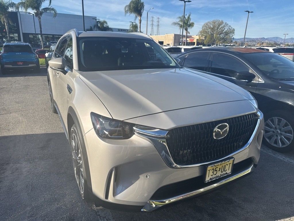 Used 2024 MAZDA CX-90 Plug-In Hybrid w/ Premium Pkg image 6