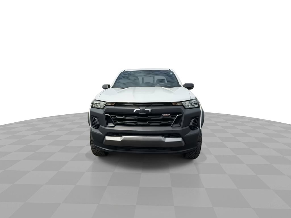 Certified 2023 Chevrolet Colorado Trail Boss w/ Advanced Trailering Package AWD/4WD image 3