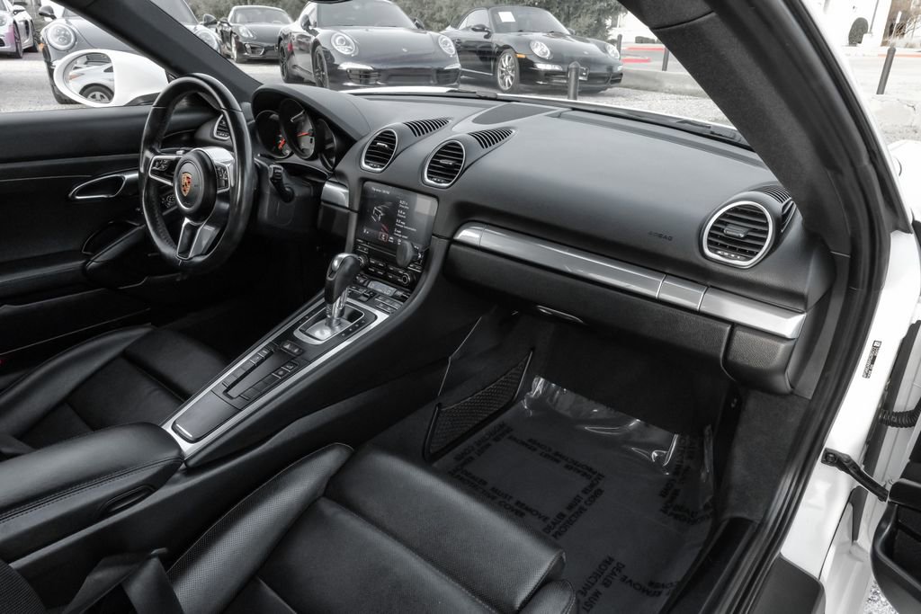 Used 2017 Porsche 718 Cayman S image 10