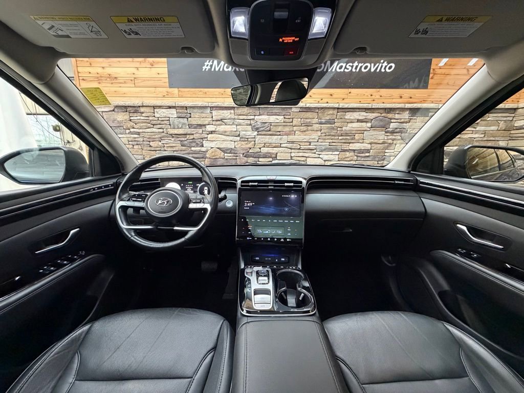 Used 2023 Hyundai Tucson Limited image 16