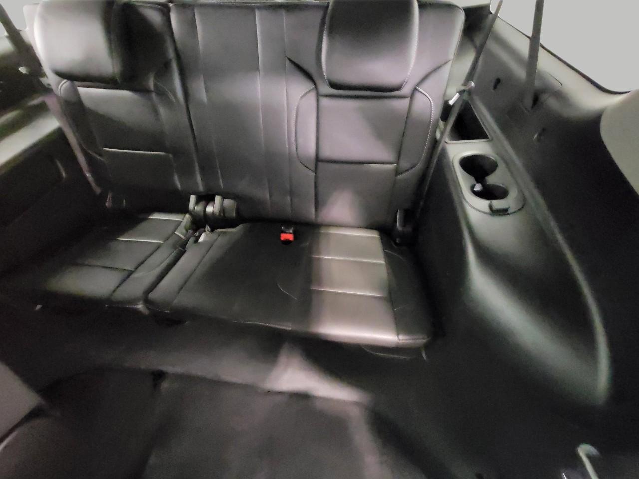 Used 2020 GMC Yukon XL SLT w/ Open Road Package image 28