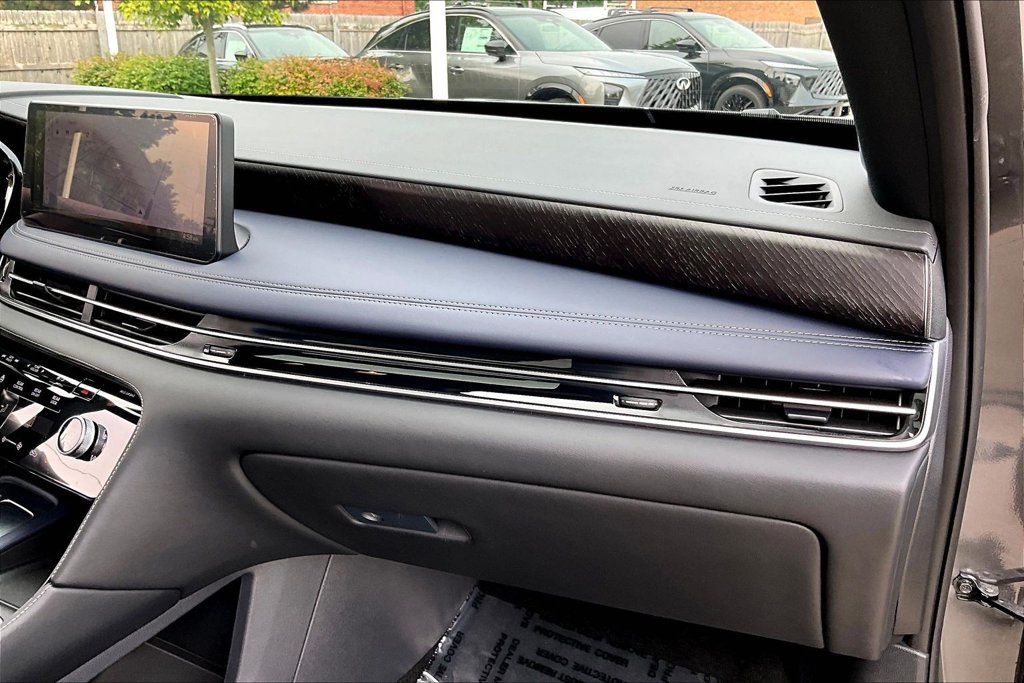 Certified 2026 INFINITI QX60 Sport w/ Dark Cargo Package AWD/4WD image 27