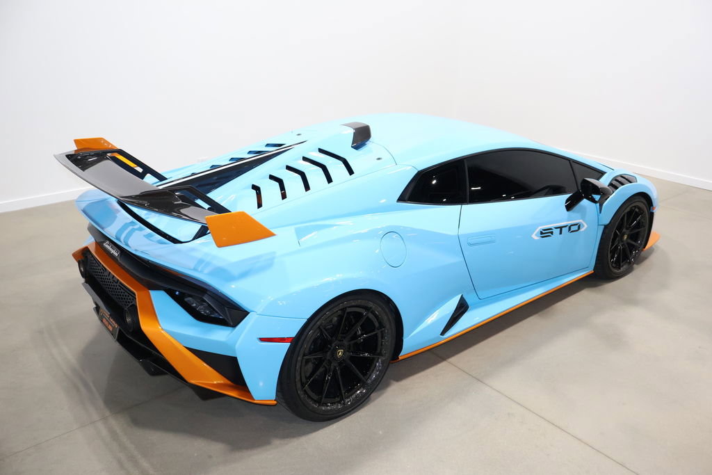 Used 2021 Lamborghini Huracan STO image 49