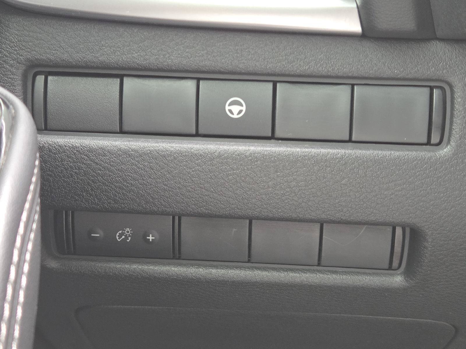 Used 2022 Nissan Rogue SV AWD/4WD image 10
