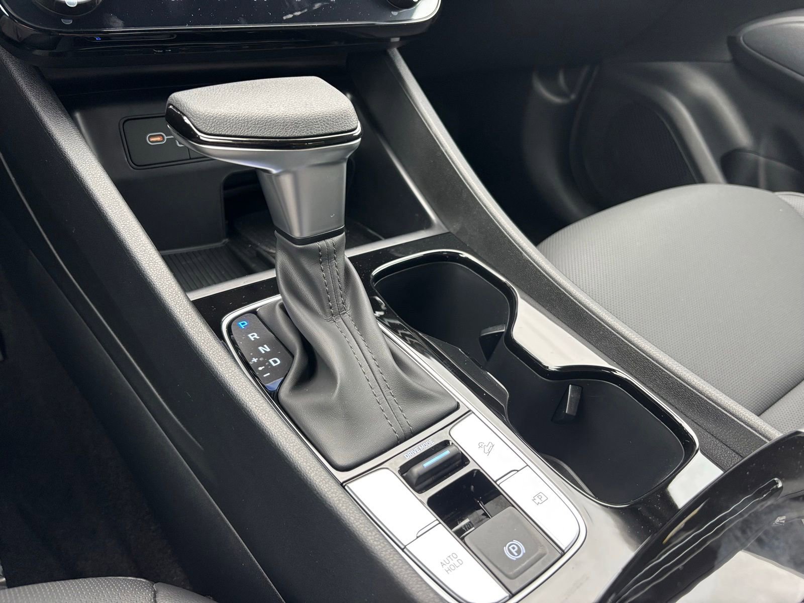 New 2026 Hyundai Santa Cruz SEL FWD image 24