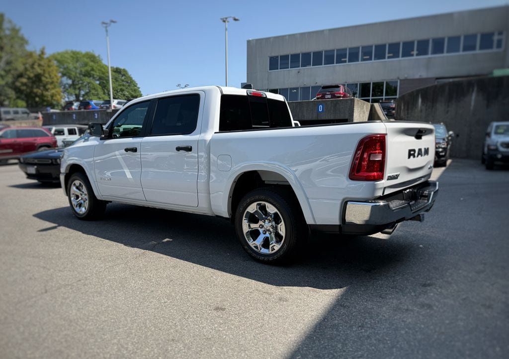 Used 2026 RAM 1500 Big Horn AWD/4WD image 10