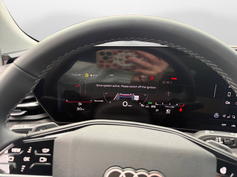 New 2025 Audi Q5 Prestige image 11