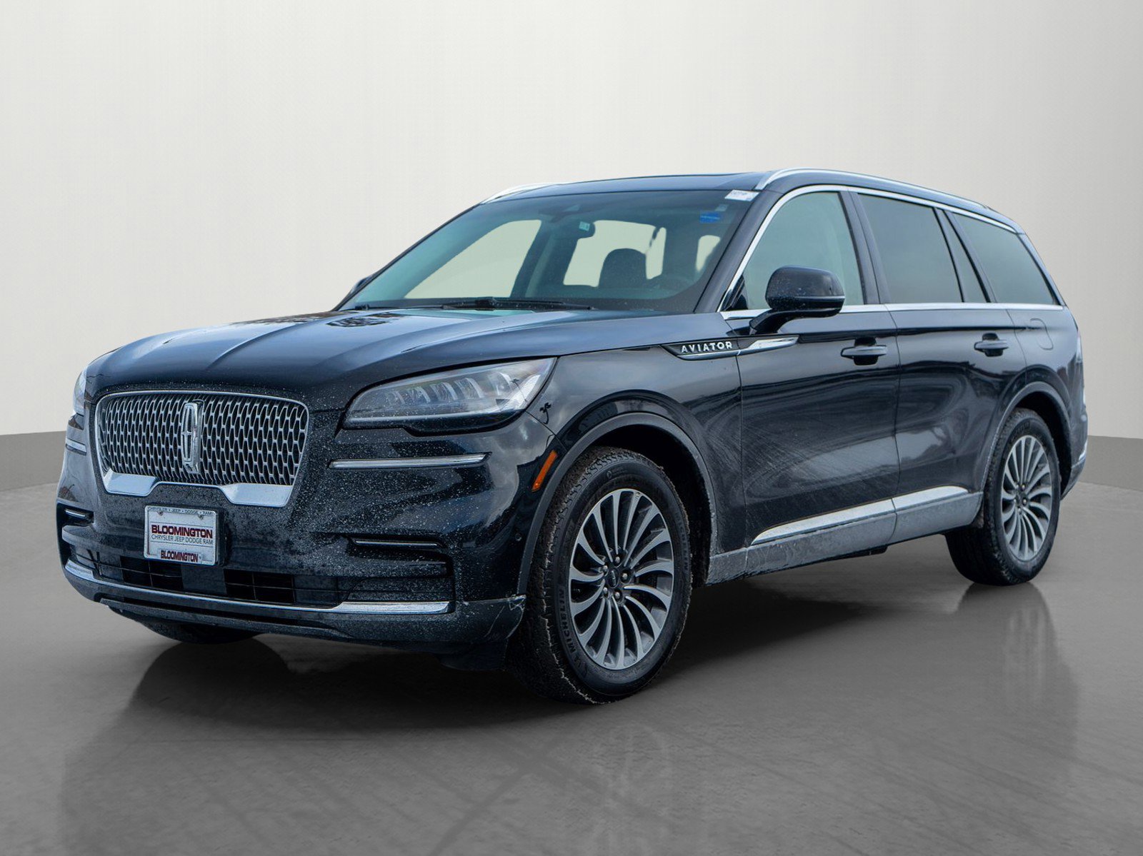 Used 2024 Lincoln Aviator Reserve image 3