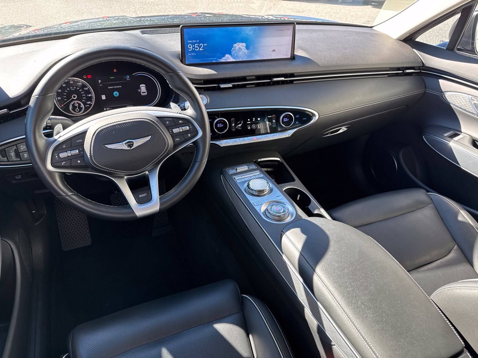 Used 2025 Genesis Electrified GV70 AWD/4WD image 20