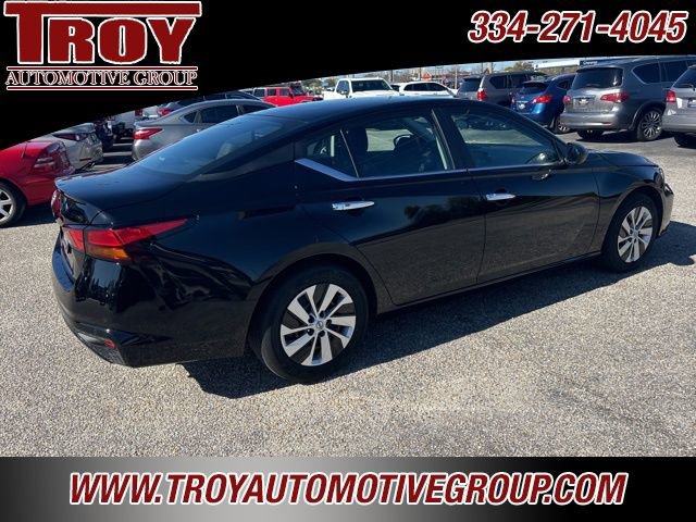 Used 2024 Nissan Altima 2.5 S image 9