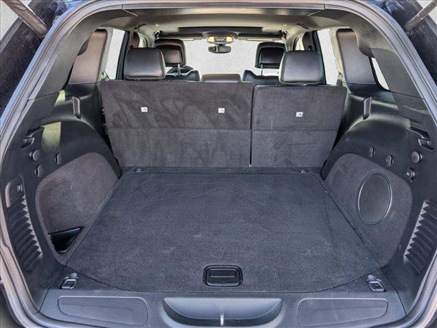 Used 2017 Jeep Grand Cherokee Altitude image 6