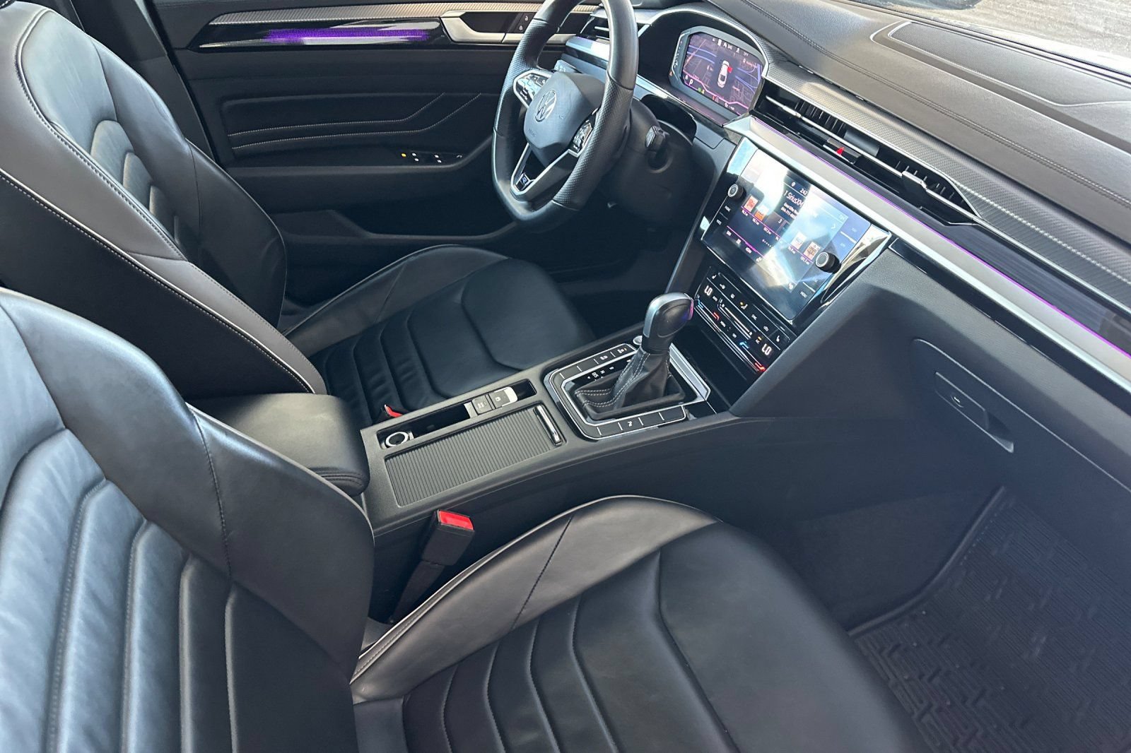 Used 2023 Volkswagen Arteon SEL AWD/4WD image 15