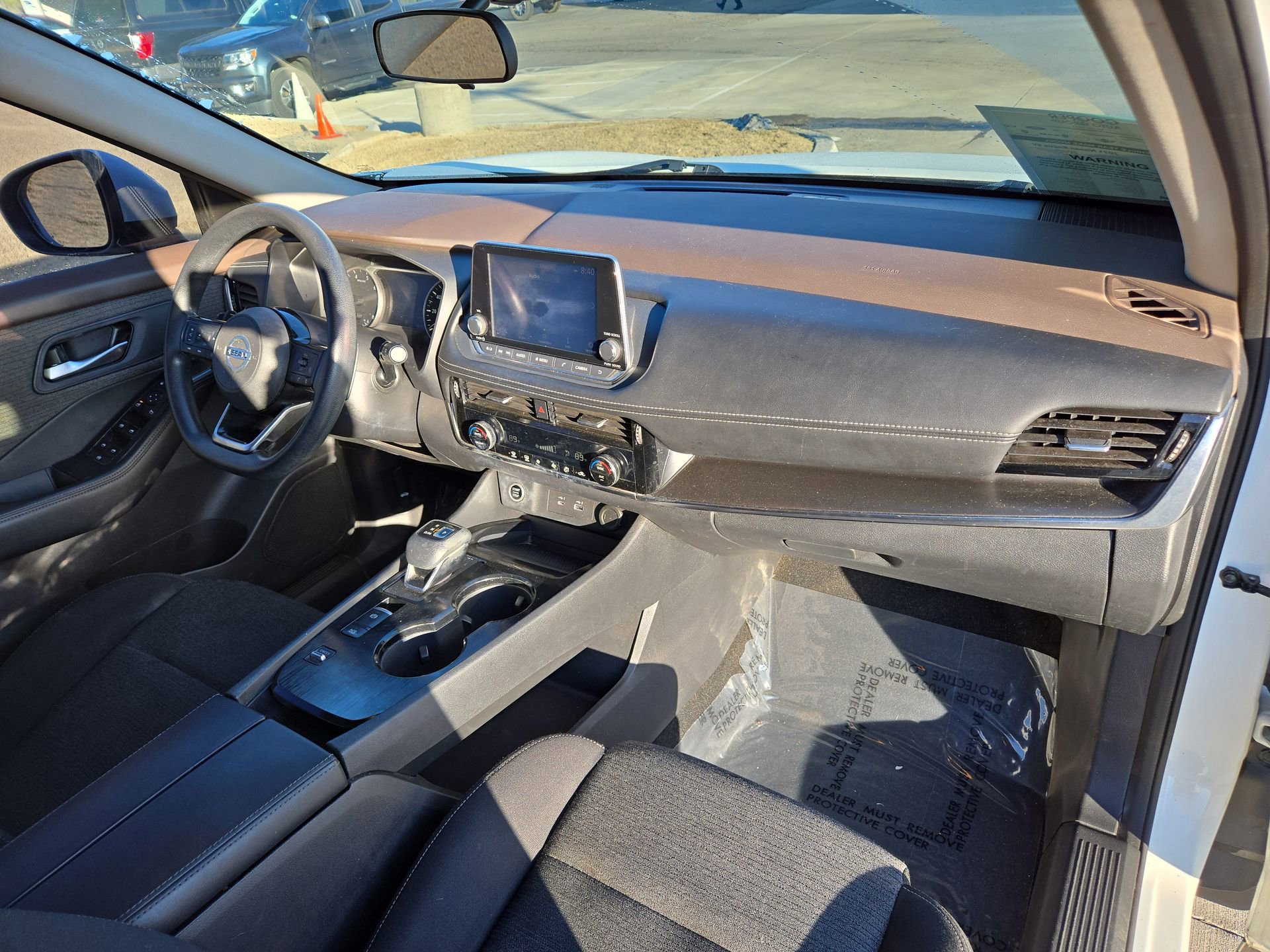 Used 2021 Nissan Rogue SV image 19