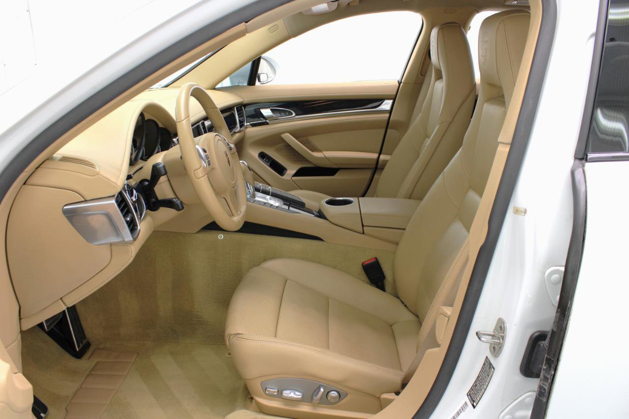 Used 2016 Porsche Panamera Edition image 33