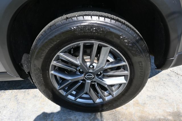Used 2024 Nissan Rogue S AWD/4WD image 13