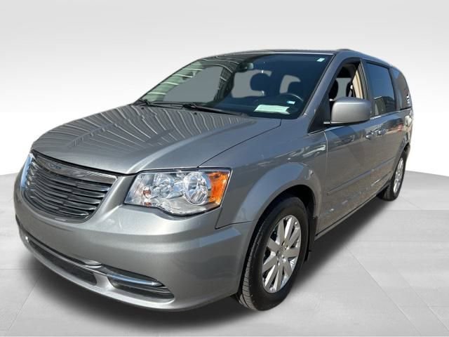 Used 2015 Chrysler Town & Country LX