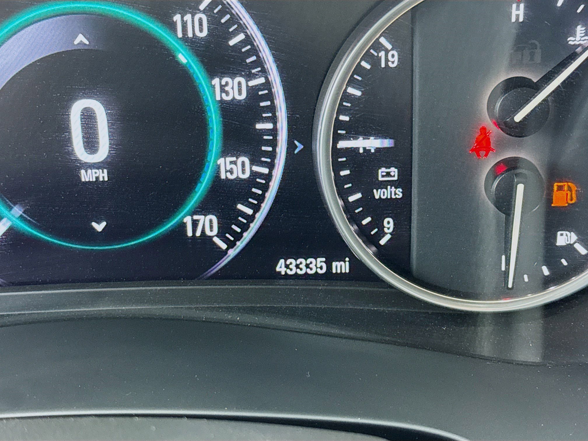 Used 2018 Buick LaCrosse Essence w/ Sights and Sounds Package FWD image 8