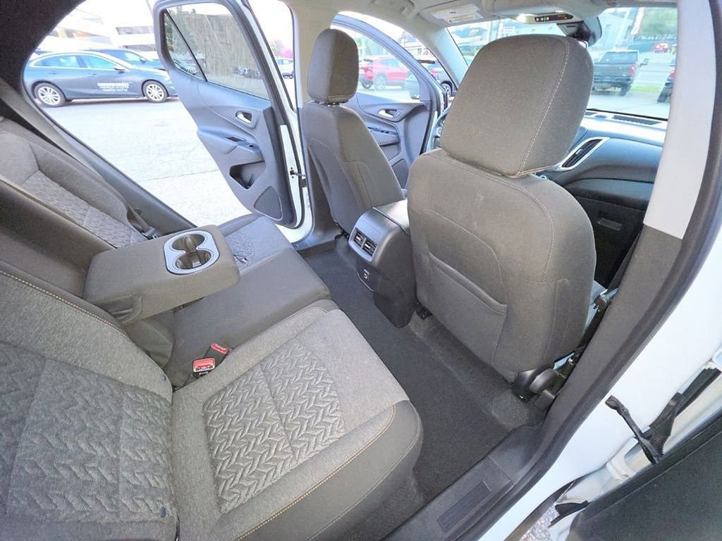 Used 2023 Chevrolet Equinox LT AWD/4WD image 23