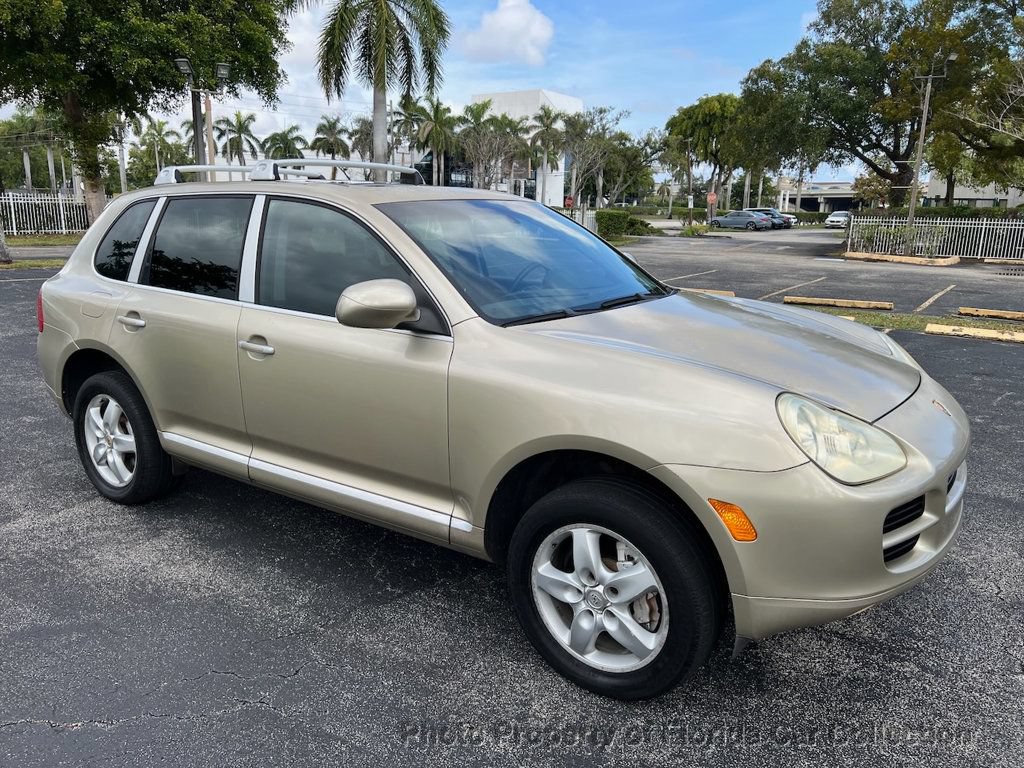 Used 2005 Porsche Cayenne S AWD/4WD image 2