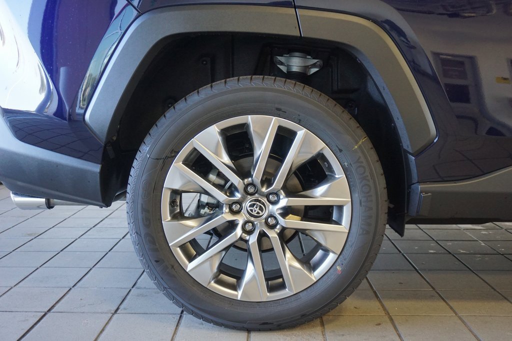 New 2025 Toyota RAV4 Limited image 35