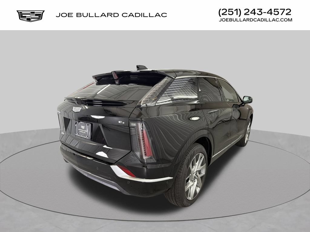 New 2027 Cadillac Optiq Luxury AWD/4WD image 4