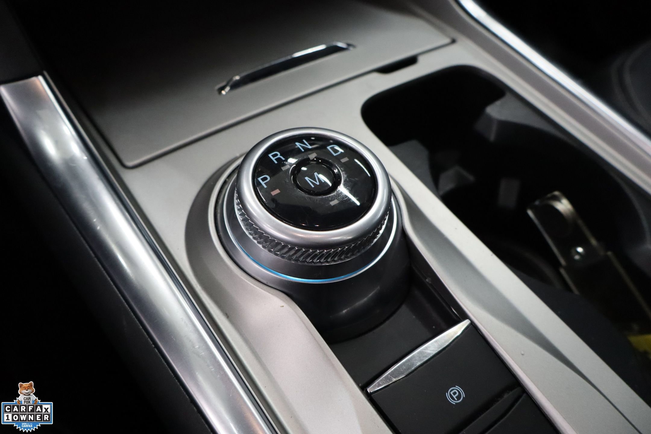 Used 2020 Ford Explorer Limited w/ Class III Trailer Tow Package image 19