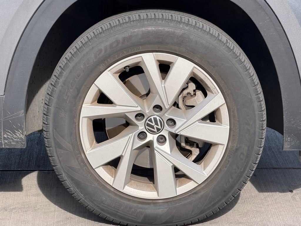 Used 2021 Volkswagen Atlas Cross Sport S image 7