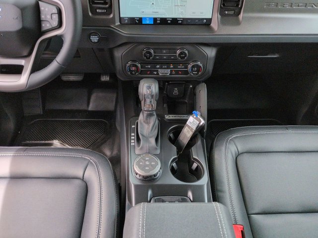 New 2026 Ford Bronco Big Bend w/ Black Diamond Package AWD/4WD image 18