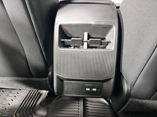 New 2026 Jeep Cherokee Limited image 12