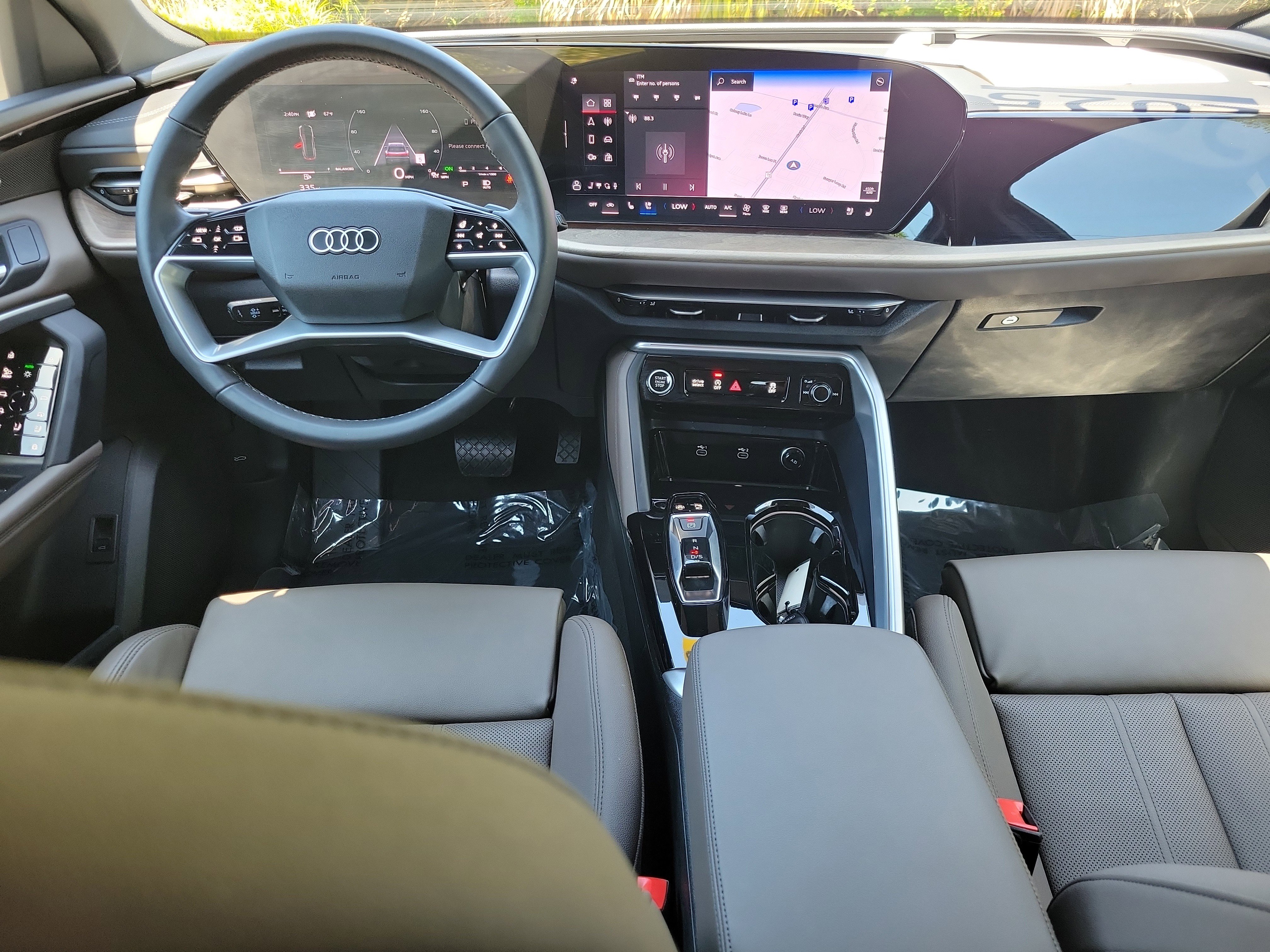 Used 2025 Audi Q5 Premium Plus w/ Premium Plus image 13