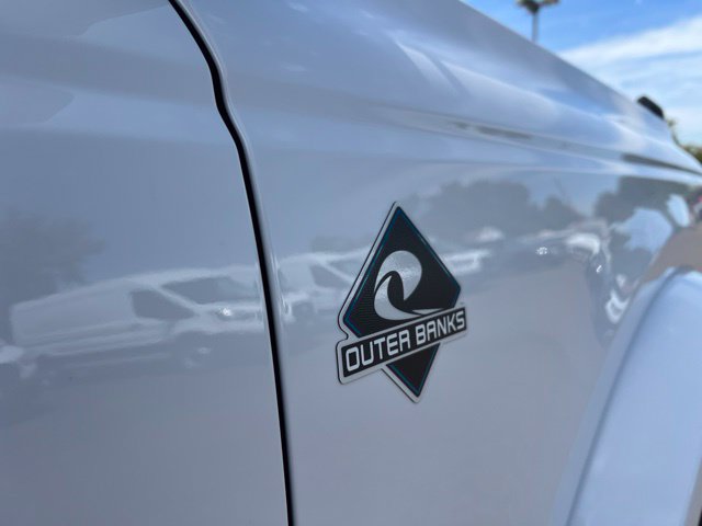 New 2026 Ford Bronco Outer Banks AWD/4WD image 15