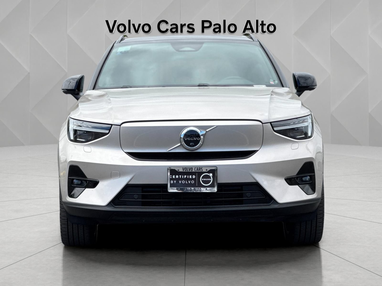 Certified 2023 Volvo XC40 Recharge Ultimate AWD/4WD image 15