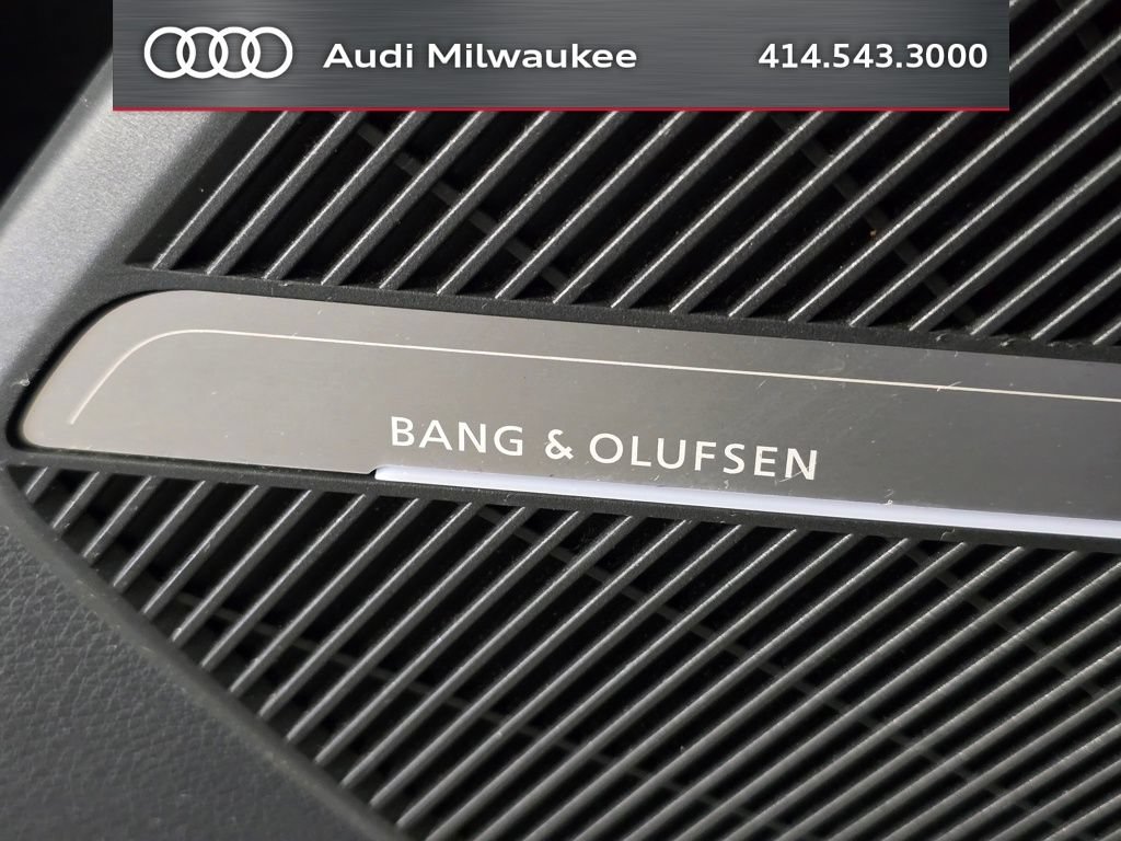Used 2023 Audi SQ5 Premium Plus w/ Premium Plus Package AWD/4WD image 15