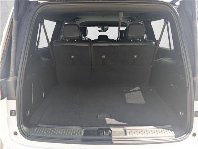 Used 2024 Jeep Wagoneer L Series II w/ Flexible Seating Group AWD/4WD image 7