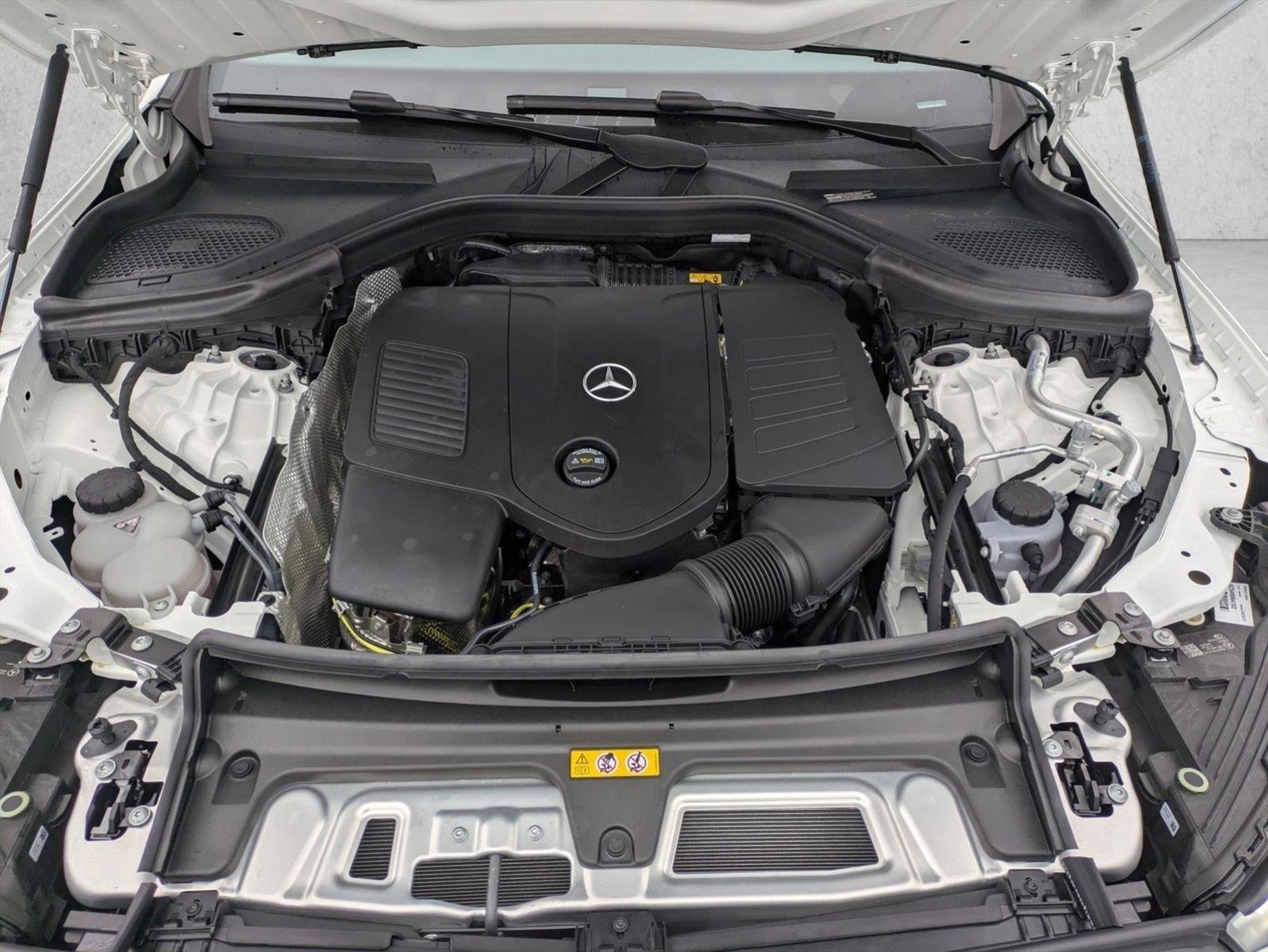 New 2026 Mercedes-Benz GLC 300 4MATIC image 23