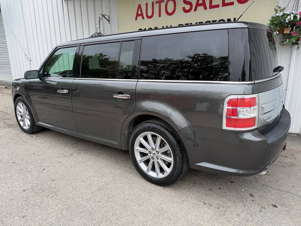 Used 2015 Ford Flex Limited w/ Equipment Group 301A AWD/4WD image 5