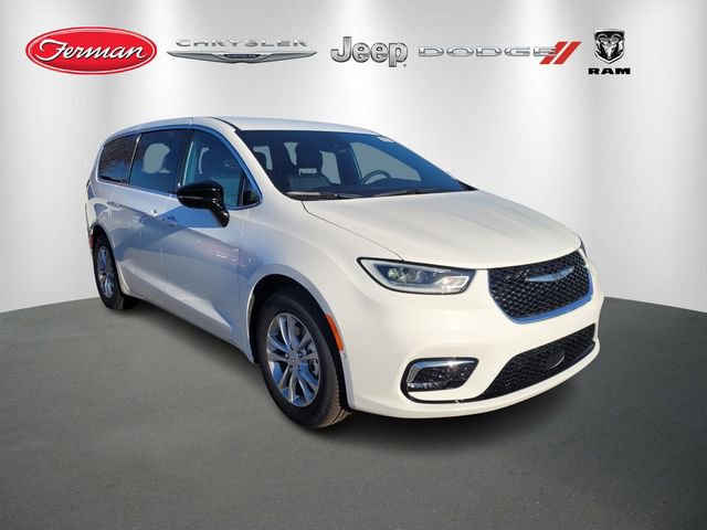 New 2026 Chrysler Pacifica Select FWD image 1