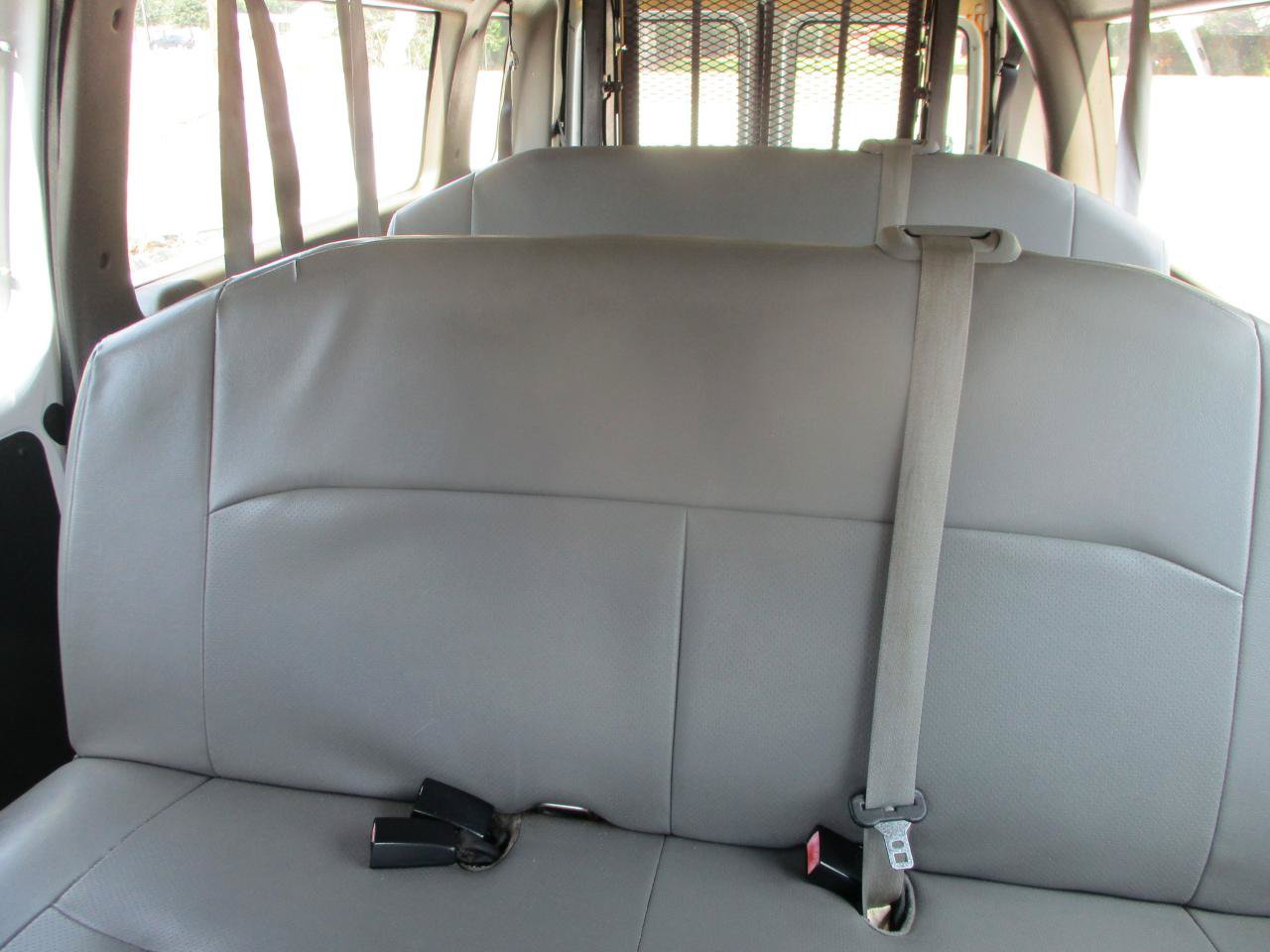 Used 2013 Ford E-250 and Econoline 250 Extended w/ PWR Group RWD image 21