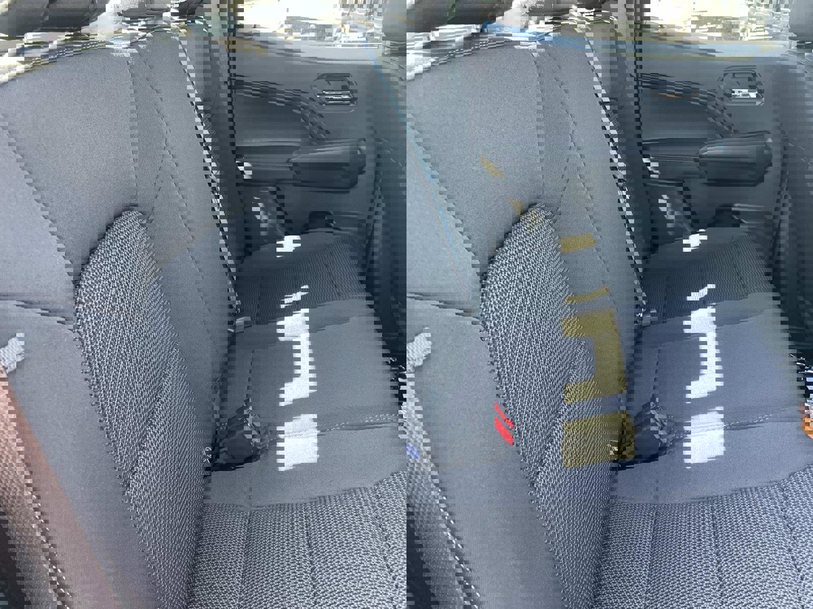 New 2026 GMC Canyon Elevation w/ Convenience Package image 24