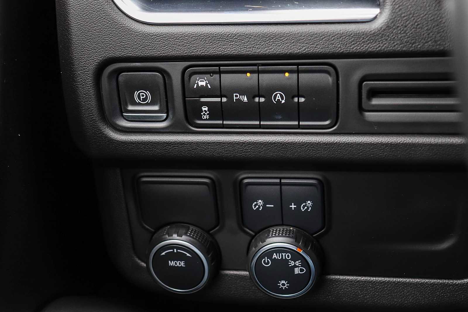 Used 2023 Chevrolet Tahoe LT image 29