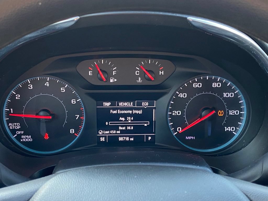 Used 2017 Chevrolet Malibu LT FWD image 20