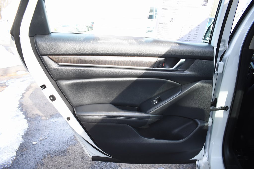Used 2022 Honda Accord EX-L image 22
