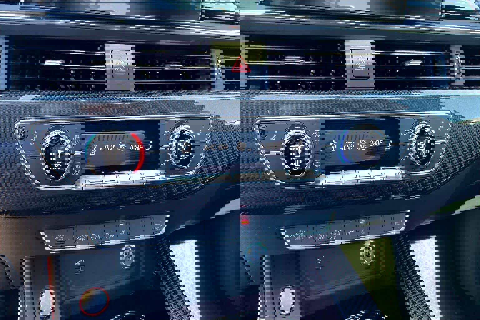 Used 2023 Audi S4 Prestige w/ Prestige Package image 29