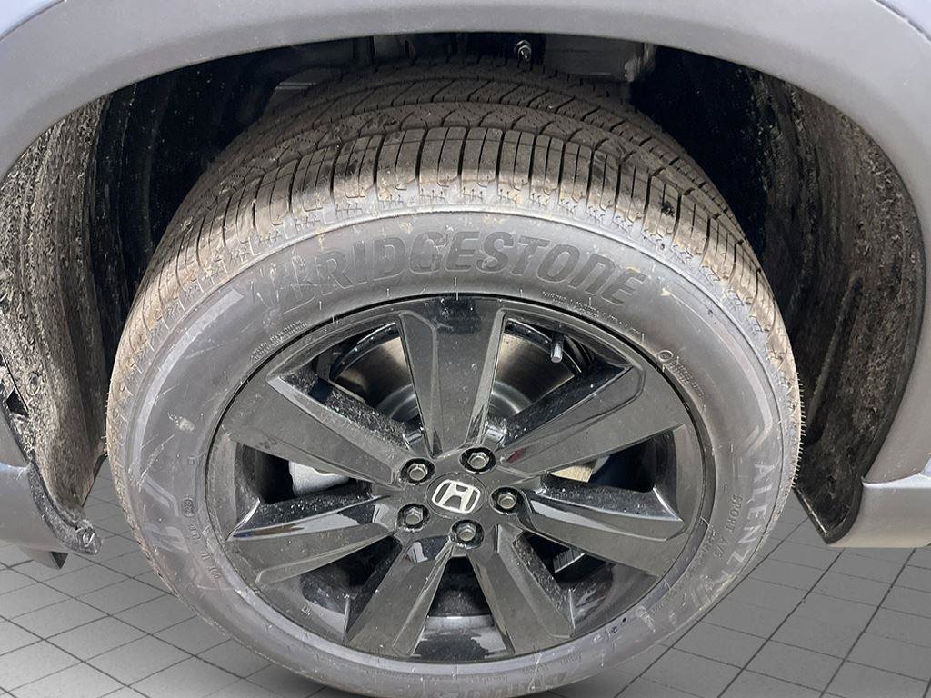 New 2025 Honda Pilot Black Edition image 11